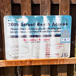 20th Street - Dune Crossing / Beach Access Sign