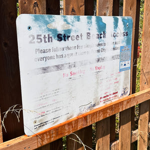25th Street - Dune Crossing / Beach Access Sign