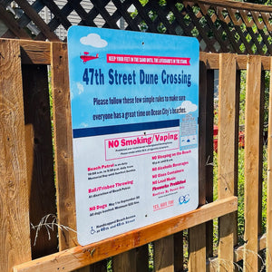 47th Street - Dune Crossing / Beach Access Sign